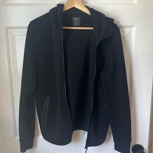 uniqlo hoodie like new